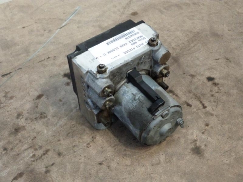 Bloc ABS (freins anti-blocage) MERCEDES CLASSE C 202 PHASE 1 Diesel