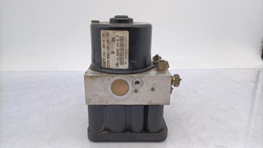Bloc ABS (freins anti-blocage) FORD FIESTA 5 PHASE 1 Diesel