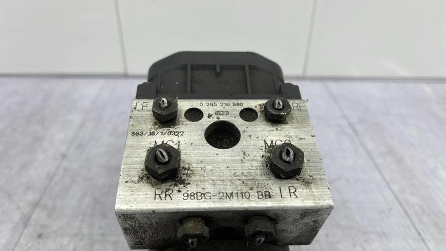 Bloc ABS (freins anti-blocage) FORD MONDEO 1 PHASE 2 Essence