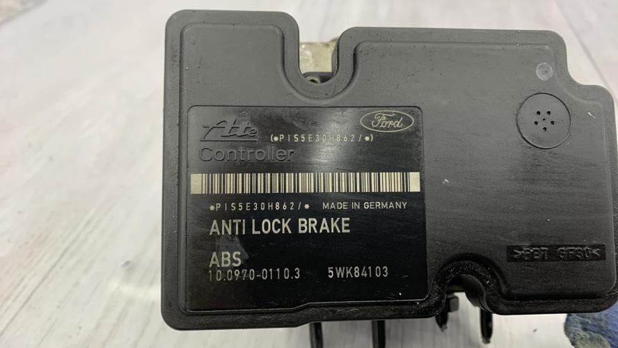 Bloc ABS (freins anti-blocage) FORD FOCUS 2 PHASE 1 Diesel