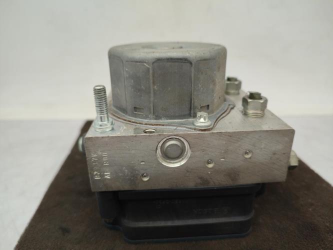 Bloc ABS (freins anti-blocage) PEUGEOT 108 Essence