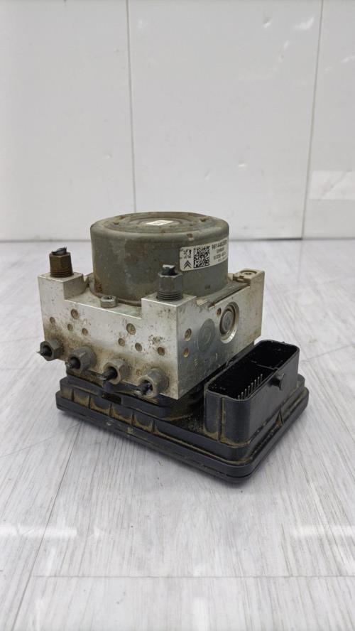 Bloc ABS (freins anti-blocage) PEUGEOT 208 1 PHASE 2 Diesel