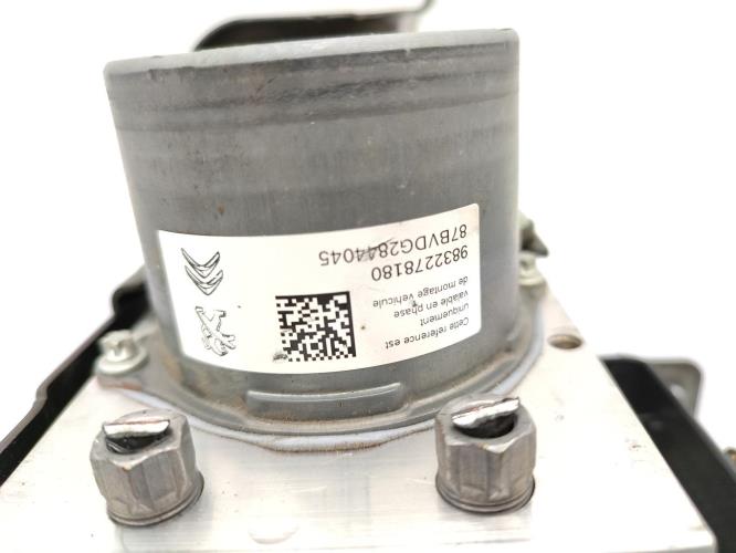 Bloc ABS (freins anti-blocage) PEUGEOT 308 2 SW PHASE 2 BREAK Diesel