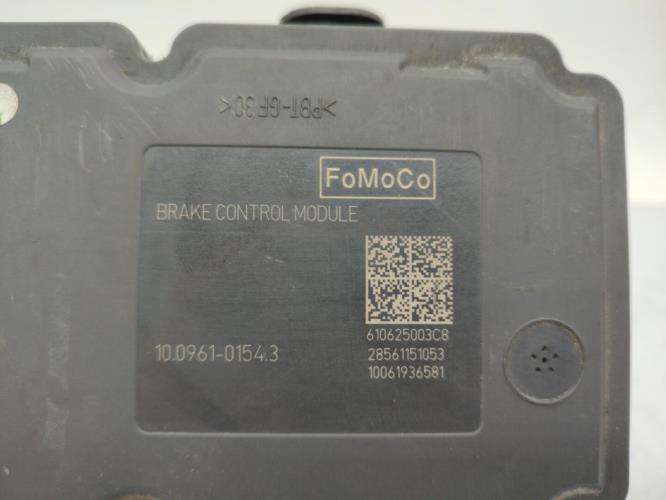 Bloc ABS (freins anti-blocage) FORD FIESTA 6 PHASE 1 Diesel