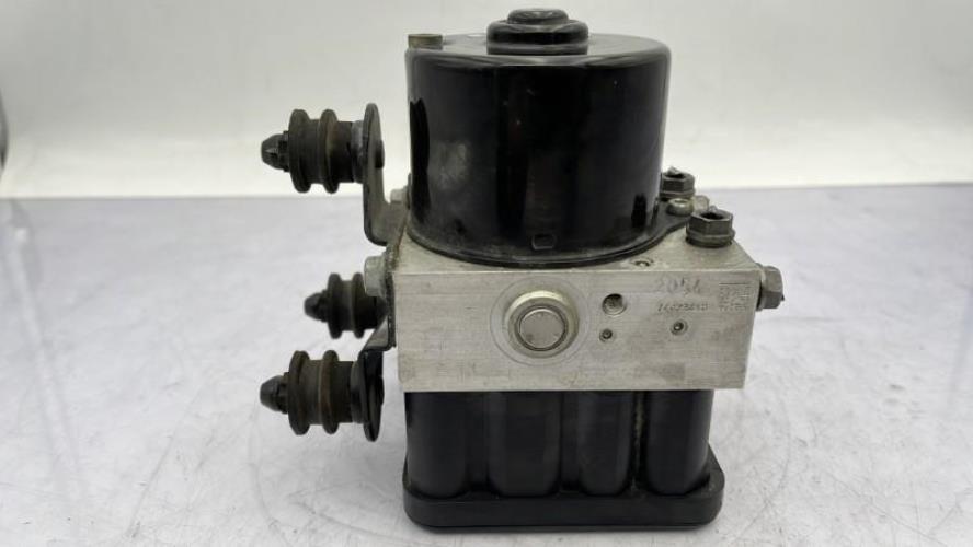 Bloc ABS (freins anti-blocage) AUDI A3 2 PHASE 1 Diesel