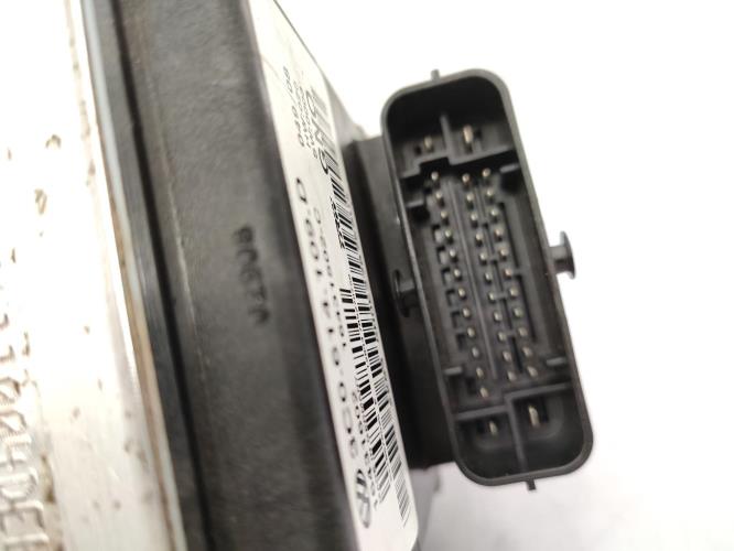 Bloc ABS (freins anti-blocage) VOLKSWAGEN PASSAT 5 Diesel