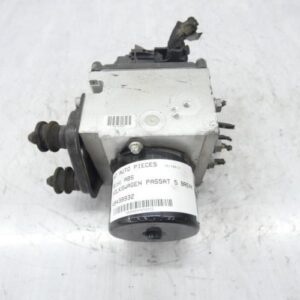 Bloc ABS (freins anti-blocage) VOLKSWAGEN PASSAT 5 BREAK Diesel
