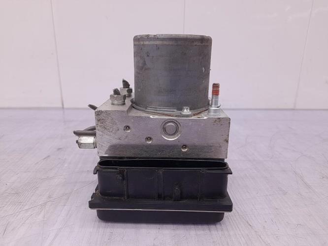 Bloc ABS (freins anti-blocage) TOYOTA VERSO PHASE 1 Diesel