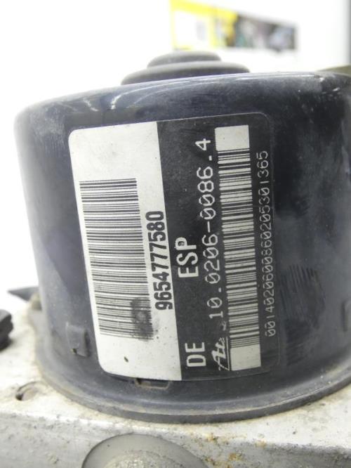 Bloc ABS (freins anti-blocage) PEUGEOT 1007 Diesel