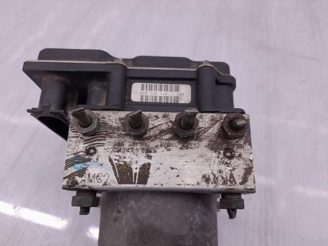 Bloc ABS (freins anti-blocage) NISSAN PRIMERA 3 BREAK Diesel