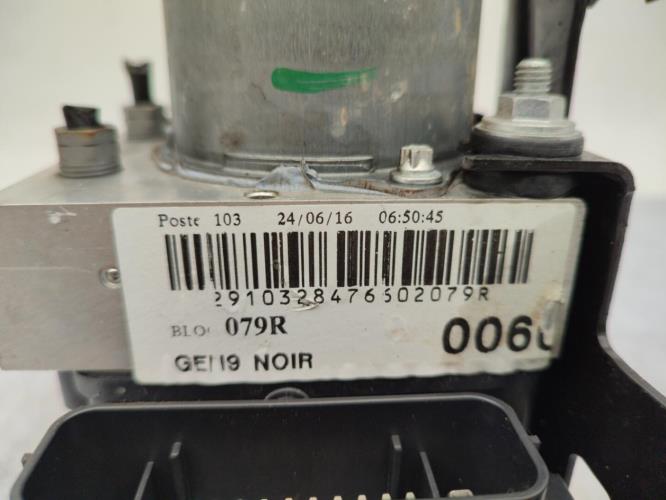 Bloc ABS (freins anti-blocage) RENAULT KANGOO 2 PHASE 2 Diesel