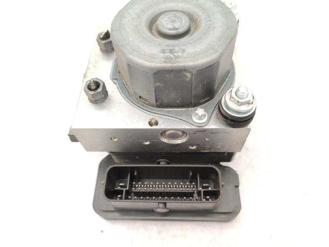 Bloc ABS (freins anti-blocage) RENAULT CLIO 4 PHASE 1 Diesel