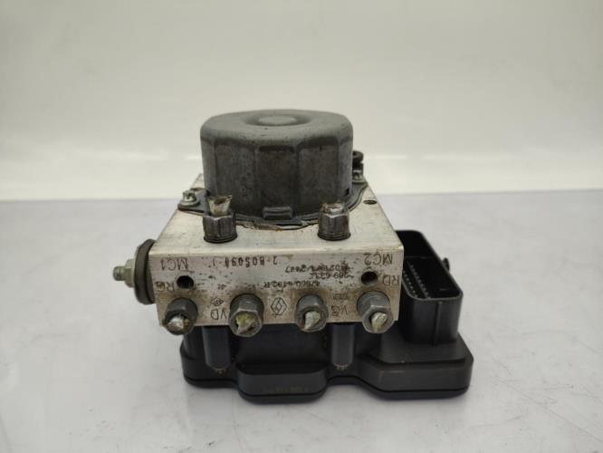 Bloc ABS (freins anti-blocage) DACIA SANDERO 2 PHASE 1 Diesel