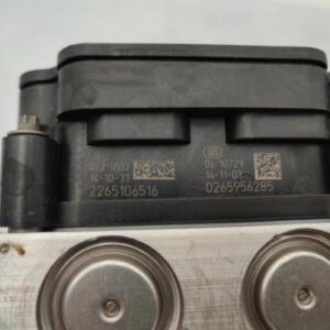 Bloc ABS (freins anti-blocage) RENAULT CLIO 4 PHASE 1 Diesel