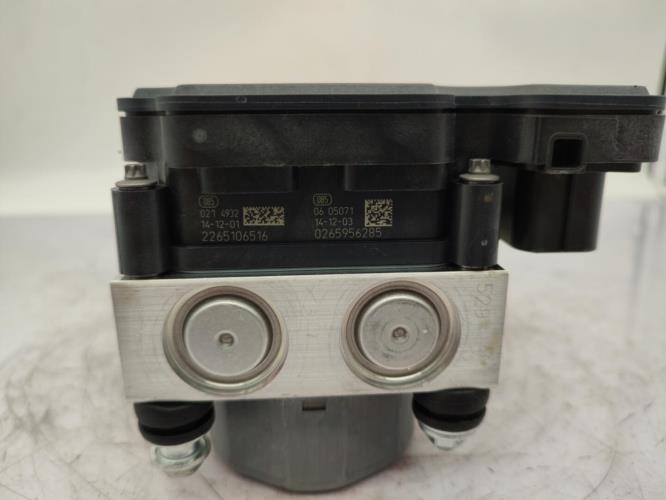 Bloc ABS (freins anti-blocage) RENAULT CLIO 4 PHASE 1 Diesel