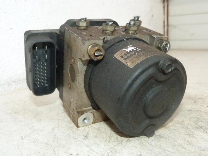 Bloc ABS (freins anti-blocage) HYUNDAI ACCENT 2 Diesel