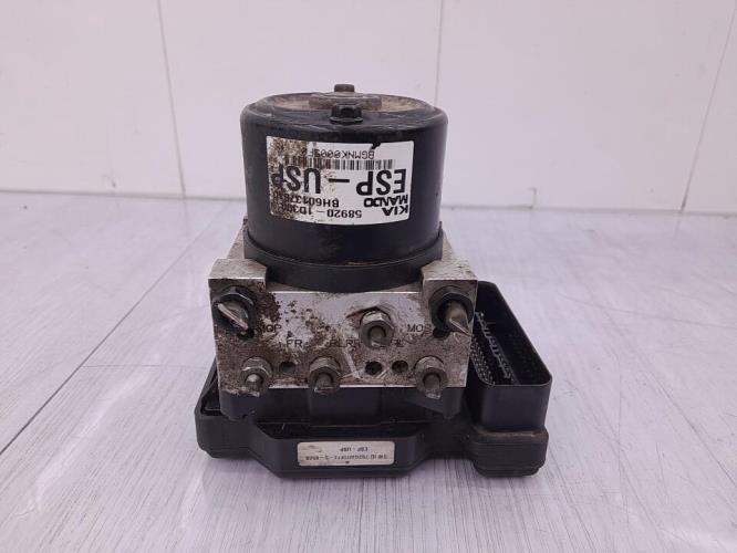 Bloc ABS (freins anti-blocage) KIA CARENS 3 Diesel
