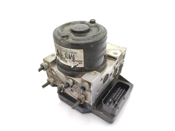 Bloc ABS (freins anti-blocage) HYUNDAI TUCSON 1 Diesel