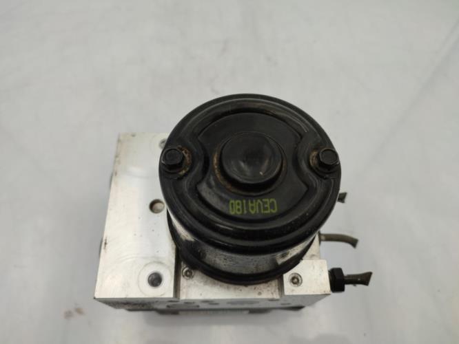 Bloc ABS (freins anti-blocage) HYUNDAI TUCSON 1 Diesel