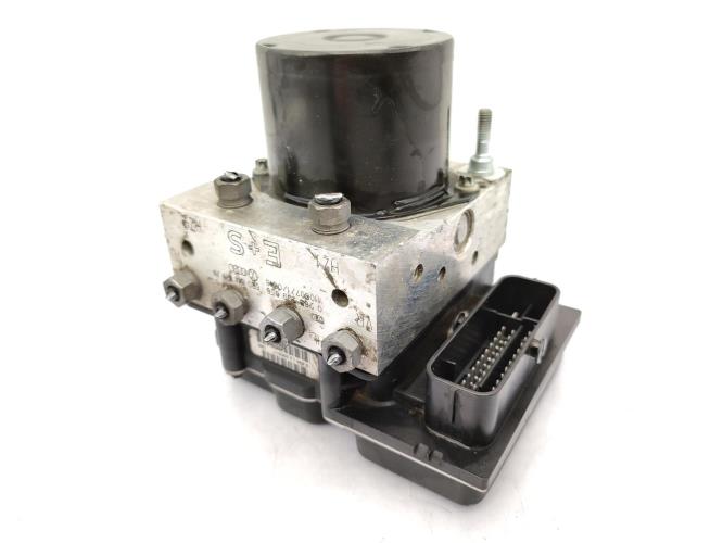 Bloc ABS (freins anti-blocage) VOLKSWAGEN POLO 5 PHASE 1 Diesel
