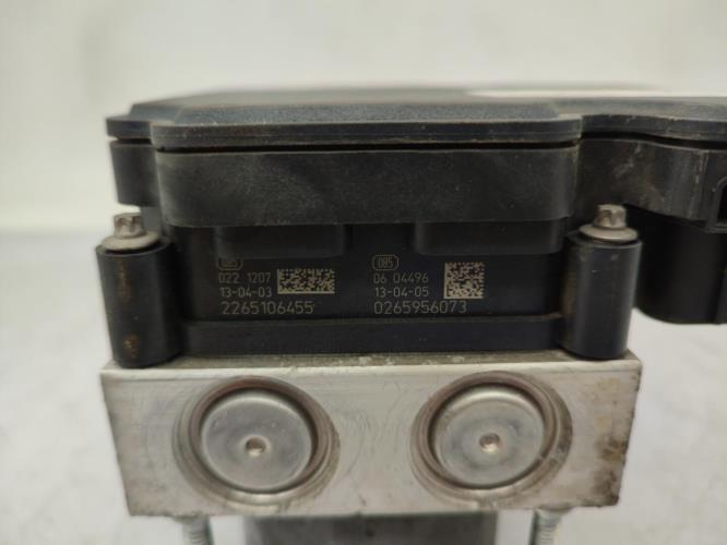 Bloc ABS (freins anti-blocage) VOLKSWAGEN POLO 5 PHASE 1