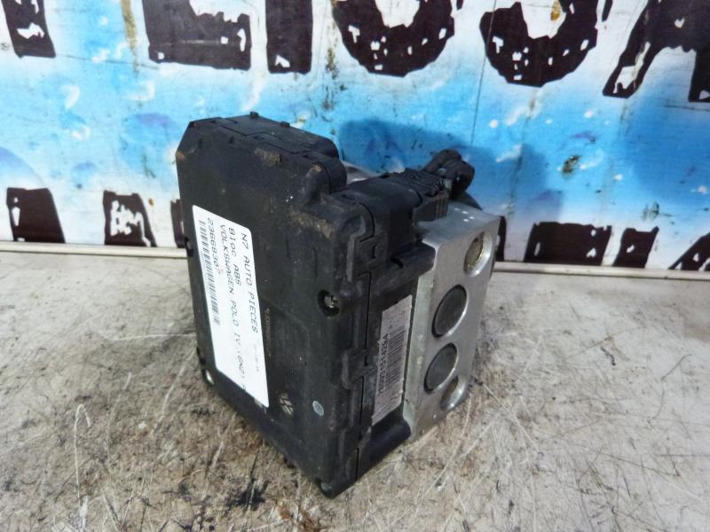 Bloc ABS (freins anti-blocage) VOLKSWAGEN POLO 3 PHASE 2 Diesel