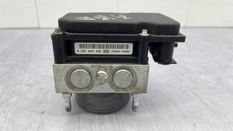 Bloc ABS (freins anti-blocage) FIAT GRANDE PUNTO Diesel