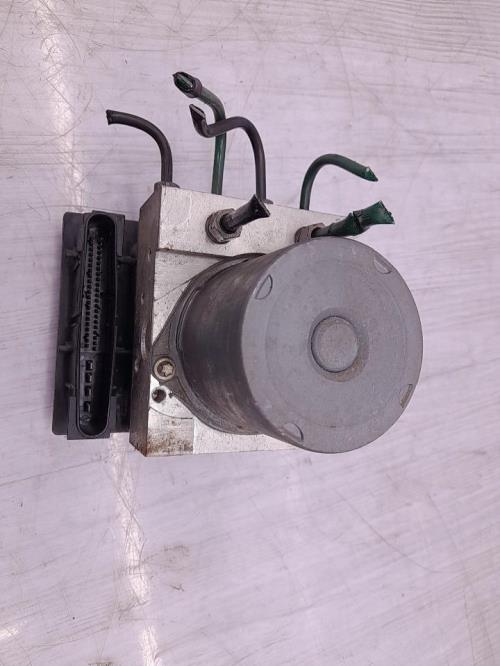 Bloc ABS (freins anti-blocage) RENAULT MEGANE 2 PHASE 1 BREAK Diesel