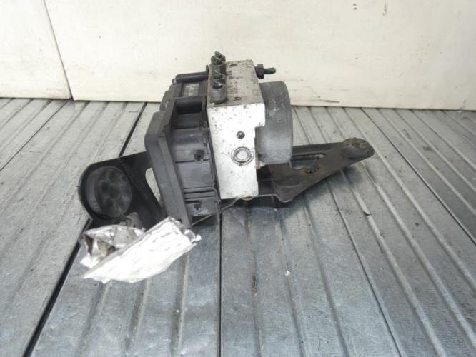 Bloc ABS (freins anti-blocage) RENAULT MEGANE 2 PHASE 1 Diesel