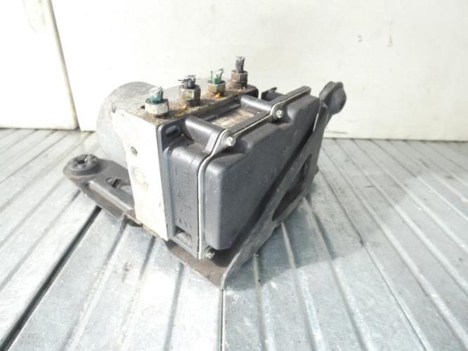 Bloc ABS (freins anti-blocage) RENAULT MEGANE 2 PHASE 1 Diesel