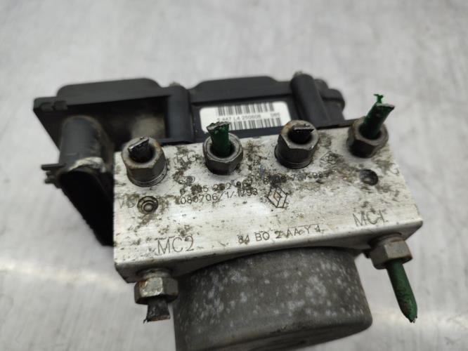 Bloc ABS (freins anti-blocage) RENAULT MEGANE 2 PHASE 2 Essence