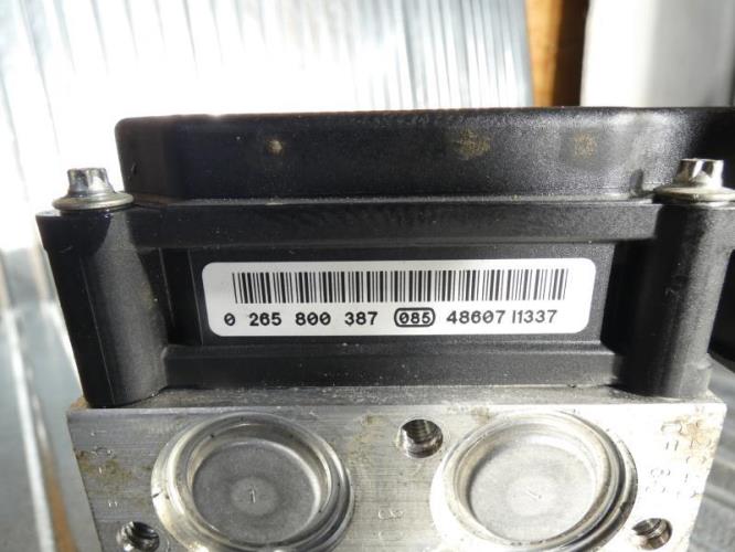Bloc ABS (freins anti-blocage) RENAULT SCENIC 2 PHASE 1 Diesel