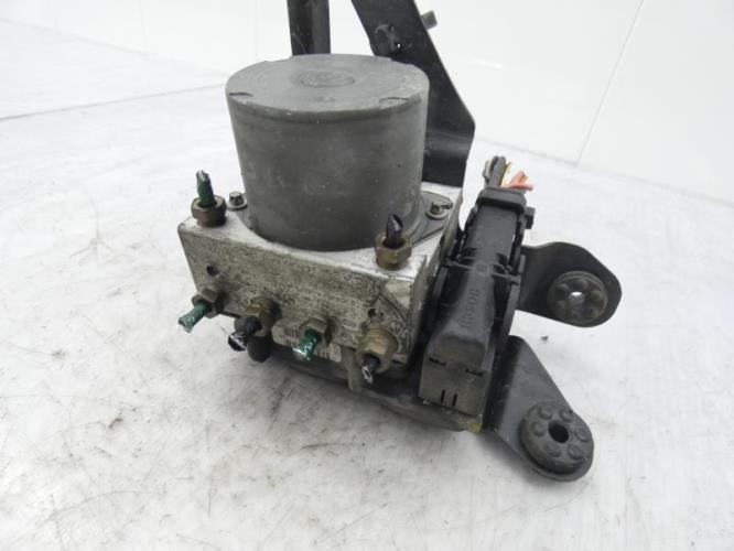 Bloc ABS (freins anti-blocage) RENAULT SCENIC 2 PHASE 1 Essence
