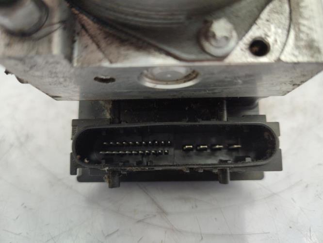 Bloc ABS (freins anti-blocage) RENAULT SCENIC 2 PHASE 2 Diesel