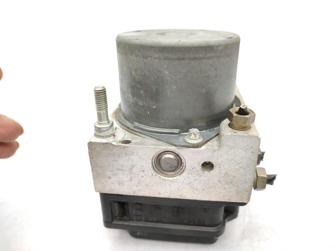 Bloc ABS (freins anti-blocage) RENAULT CLIO 2 PHASE 2 Essence
