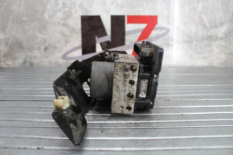 Bloc ABS (freins anti-blocage) RENAULT CLIO 2 PHASE 2 Diesel