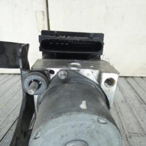 Bloc ABS (freins anti-blocage) RENAULT CLIO 3 PHASE 1 Diesel