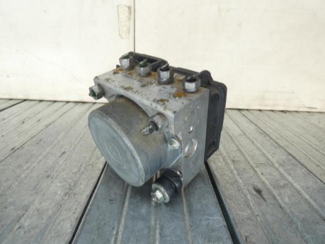 Bloc ABS (freins anti-blocage) RENAULT CLIO 3 PHASE 1 Diesel