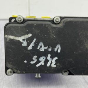 Bloc ABS (freins anti-blocage) RENAULT CLIO 3 PHASE 1 Diesel