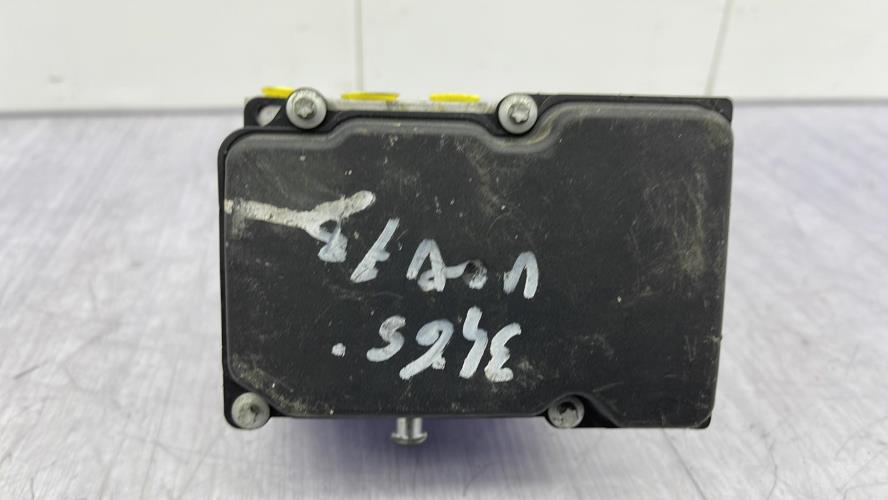 Bloc ABS (freins anti-blocage) RENAULT CLIO 3 PHASE 1 Diesel