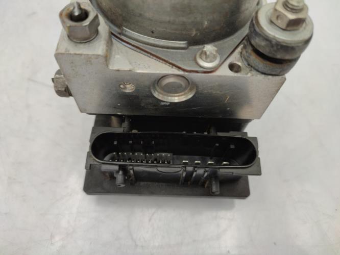 Bloc ABS (freins anti-blocage) RENAULT CLIO 3 PHASE 1 Diesel
