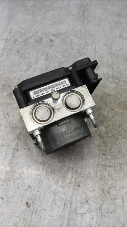 Bloc ABS (freins anti-blocage) RENAULT CLIO 3 PHASE 1 Diesel