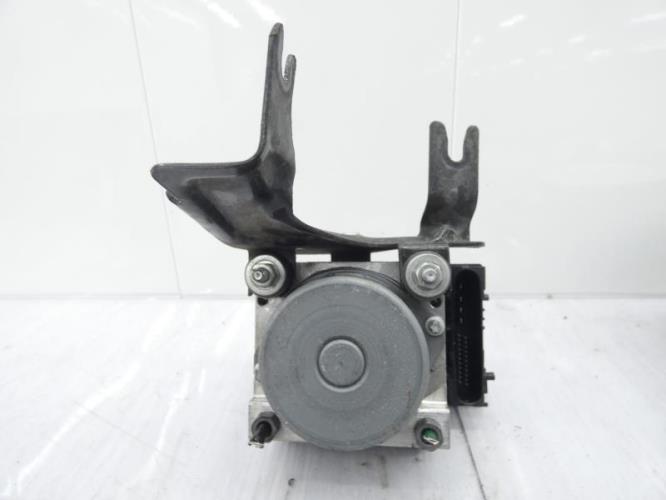 Bloc ABS (freins anti-blocage) RENAULT CLIO 3 PHASE 2 Diesel