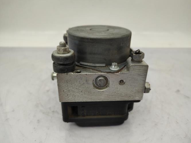 Bloc ABS (freins anti-blocage) RENAULT CLIO 3 PHASE 2 Diesel