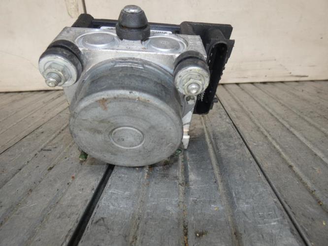 Bloc ABS (freins anti-blocage) DACIA LOGAN MCV 1 PHASE 1 BREAK Diesel