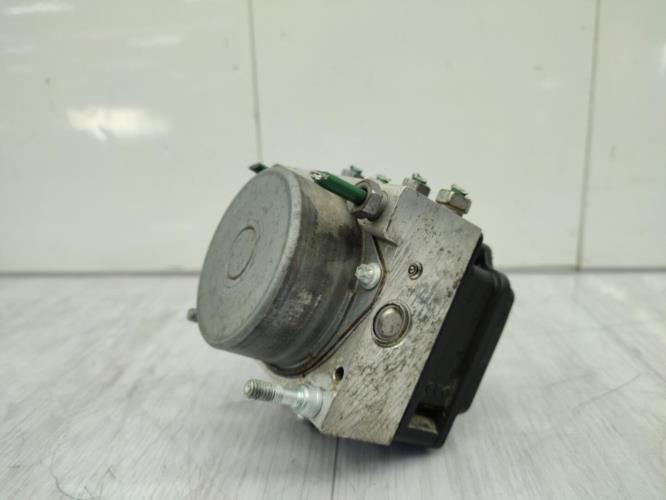 Bloc ABS (freins anti-blocage) DACIA SANDERO 1 Diesel