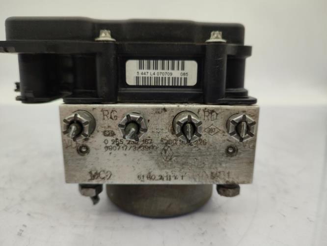 Bloc ABS (freins anti-blocage) RENAULT KANGOO 2 PHASE 1 Essence