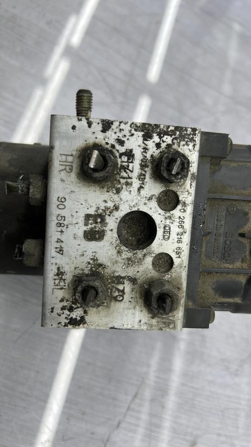 Bloc ABS (freins anti-blocage) OPEL ZAFIRA A PHASE 1 Diesel