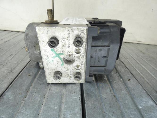 Bloc ABS (freins anti-blocage) PEUGEOT 406 PHASE 1 Diesel