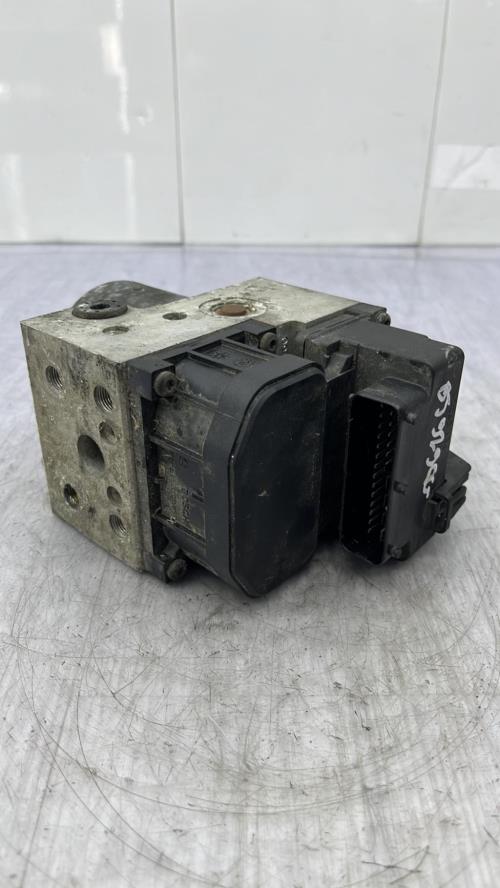 Bloc ABS (freins anti-blocage) MITSUBISHI SPACE STAR 2 Diesel
